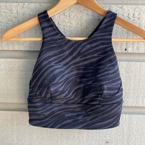 SOLD lululemon | wunder train high-neck long-line bra | size 4